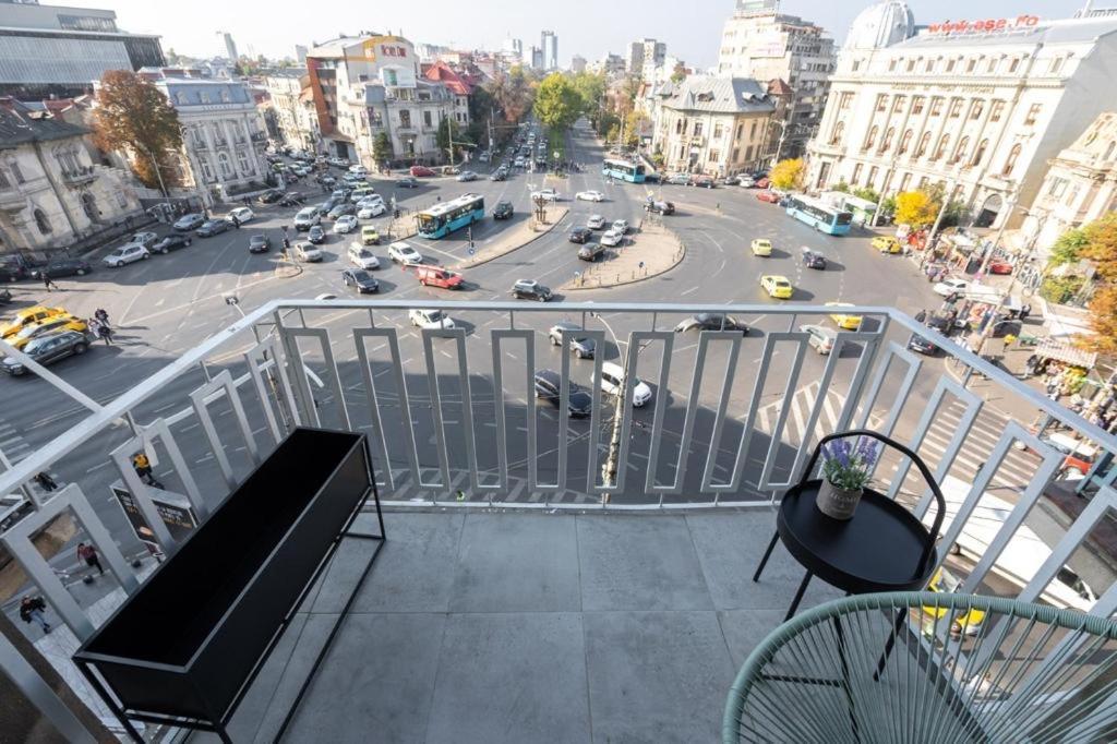 Piata Romana, Two Bedrooms Apartment Бухарест Екстер'єр фото
